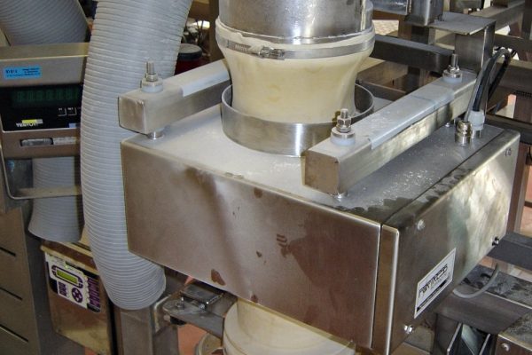 Gravity-02-1-600x400